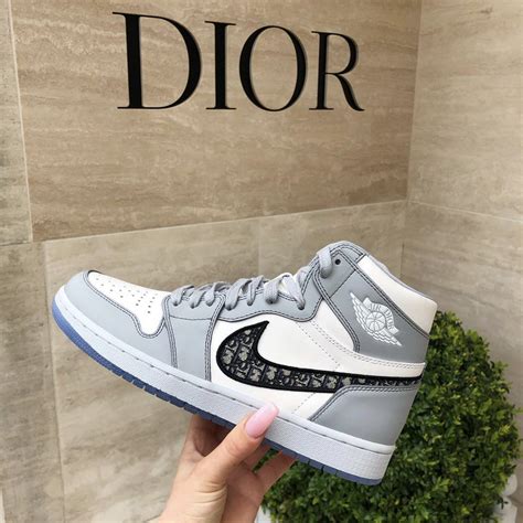 jordan dior skor|x dior jordan 1 high sneakers.